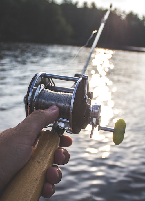 Baitcasting reel and rod.