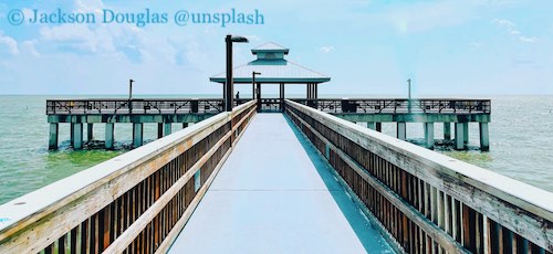 Fort Myers Fishing Pier, Florida.